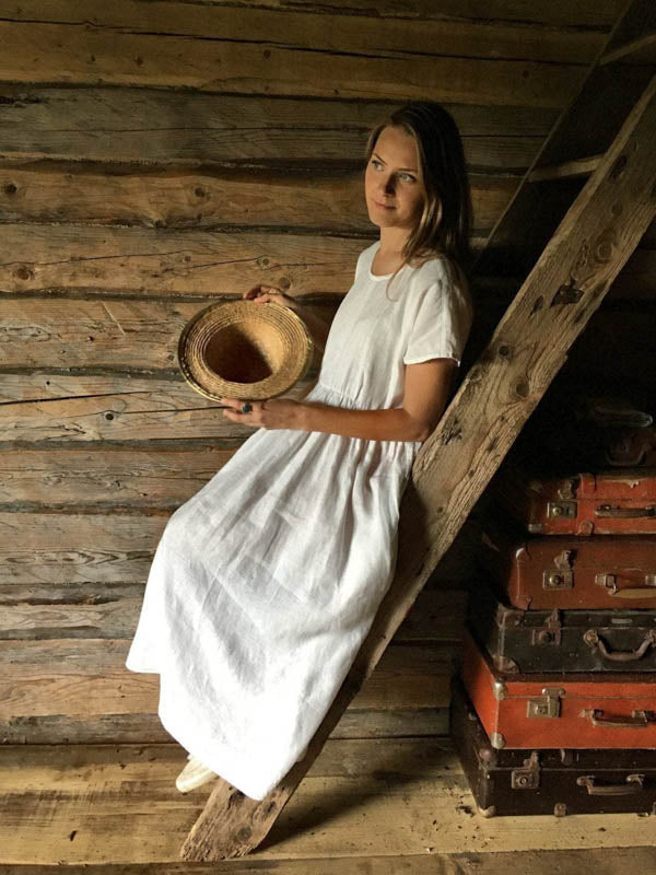 Romantic Linen Dress 'Mara' maxi length