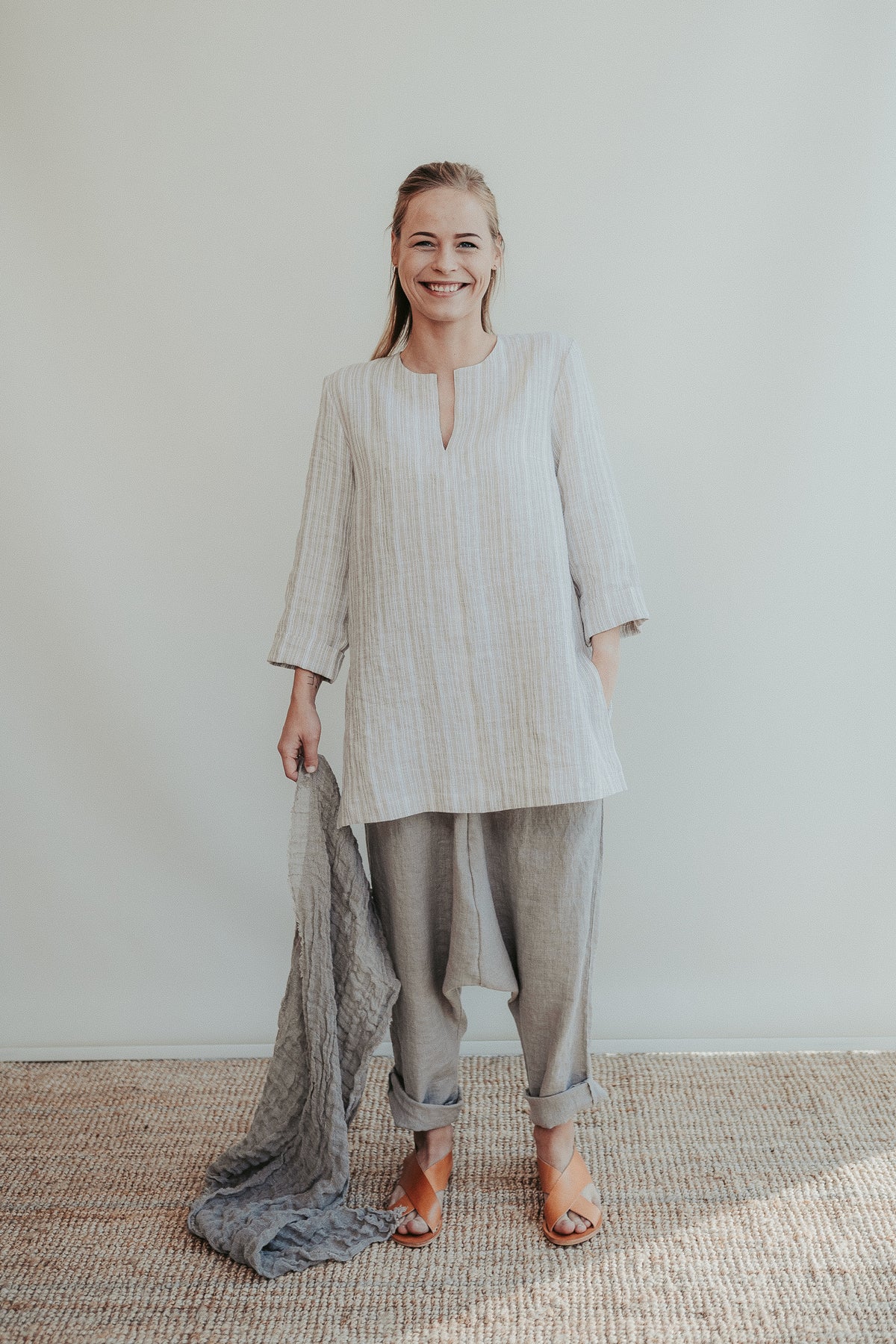 100％の保証 Linen V Neck Shirt for Women 'Lina', Striped Linen Shirt トップス