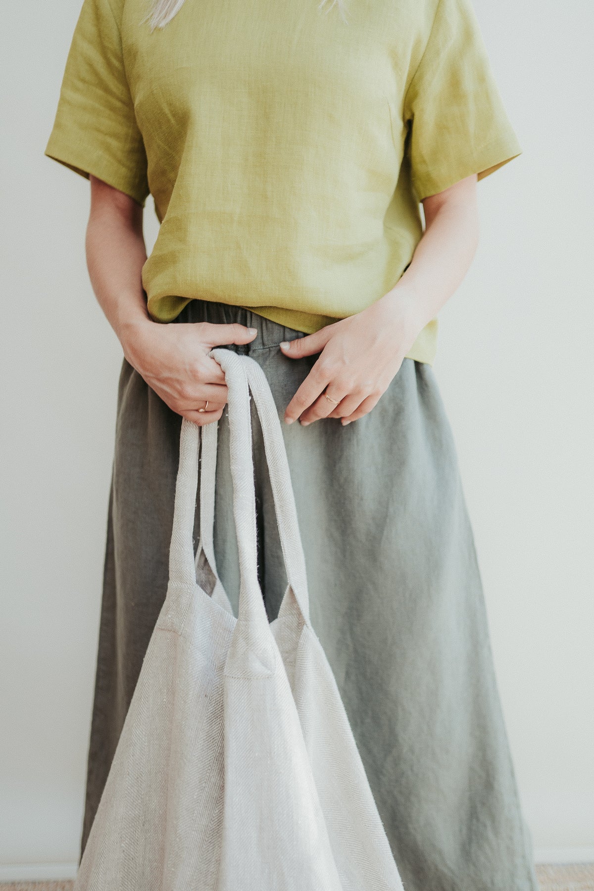 Linen T-shirt for Women with Set-In Sleeves