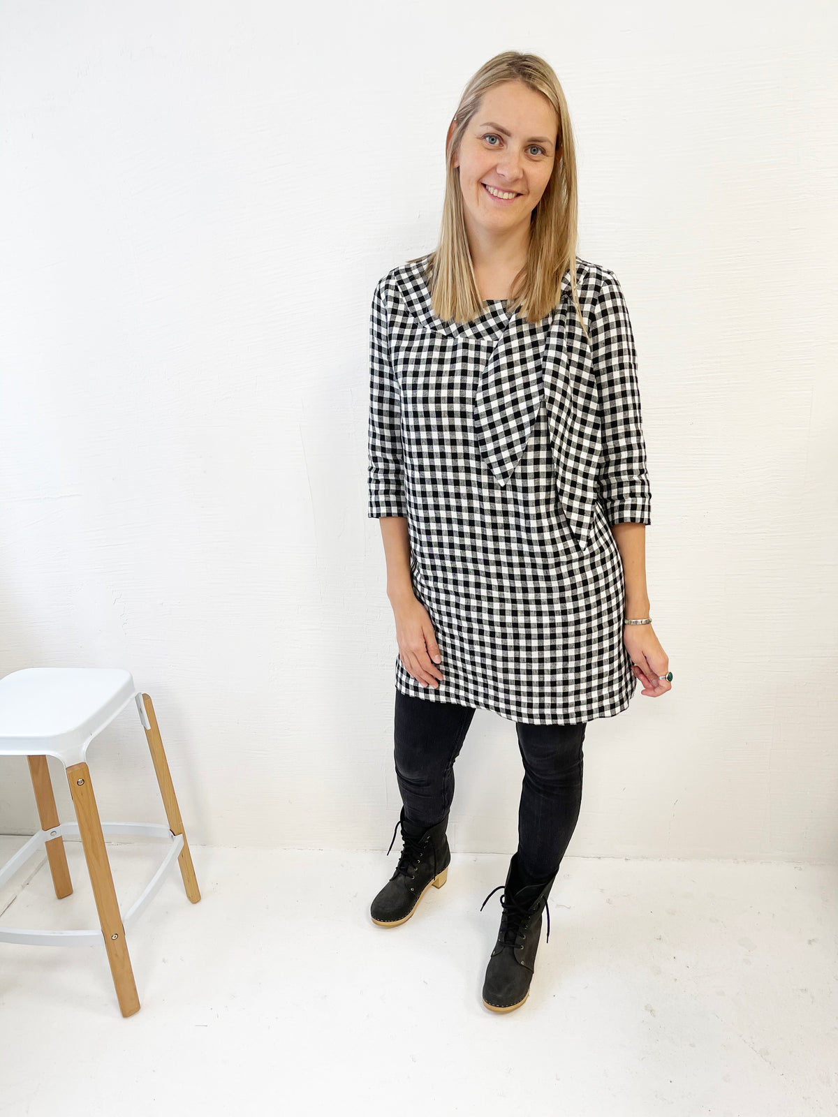 Linen Tunic with a Decorative Tie &#39;Margaret&#39;