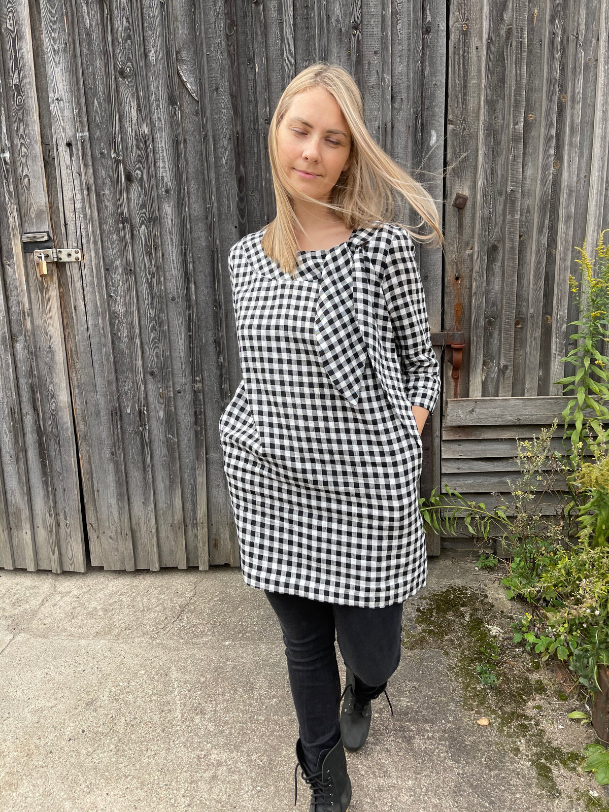 Linen Tunic with a Decorative Tie &#39;Margaret&#39;