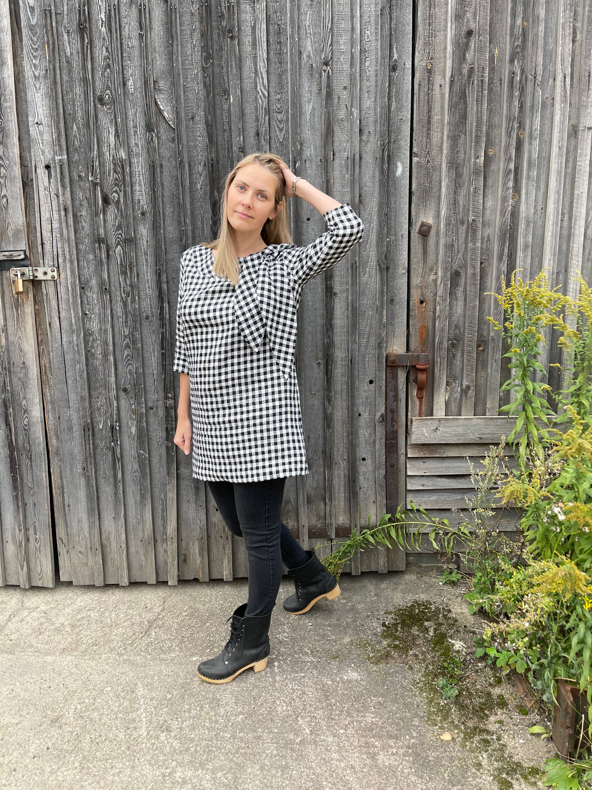 Linen Tunic with a Decorative Tie &#39;Margaret&#39;