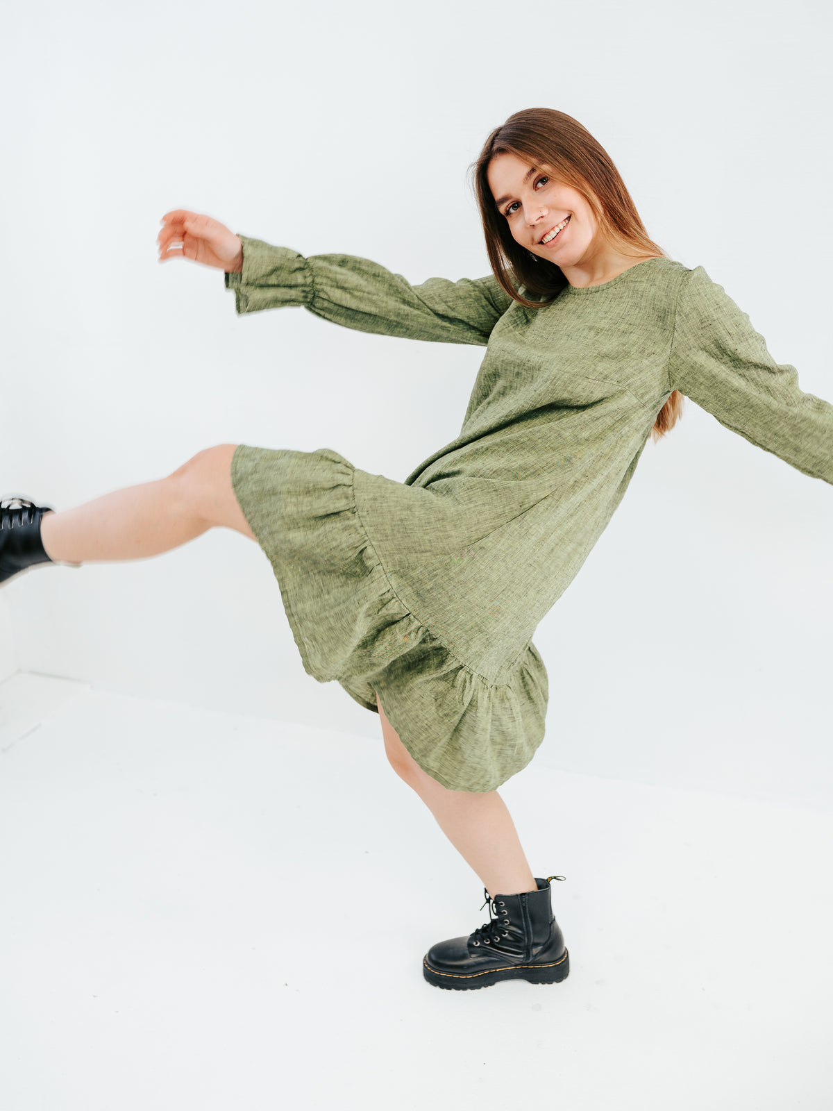 Flounced Linen Dress &#39;Astrid&#39;