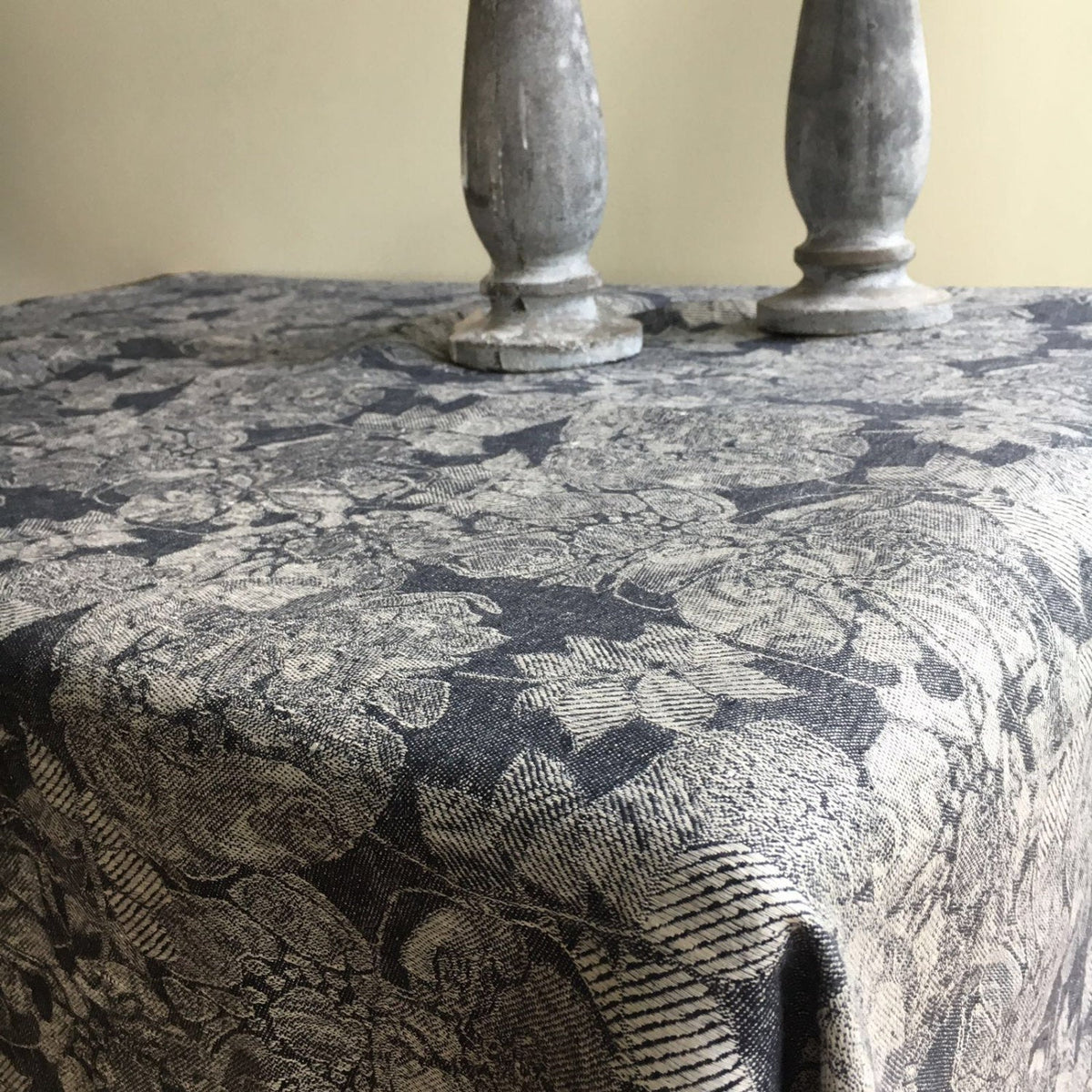 Dark Tablecloth with Frayed Edges, Linen Table Cloth, Tablecloth Rectangle, Tablecloth Square, Black Tablecloth, Grey tablecloth, Dark linen