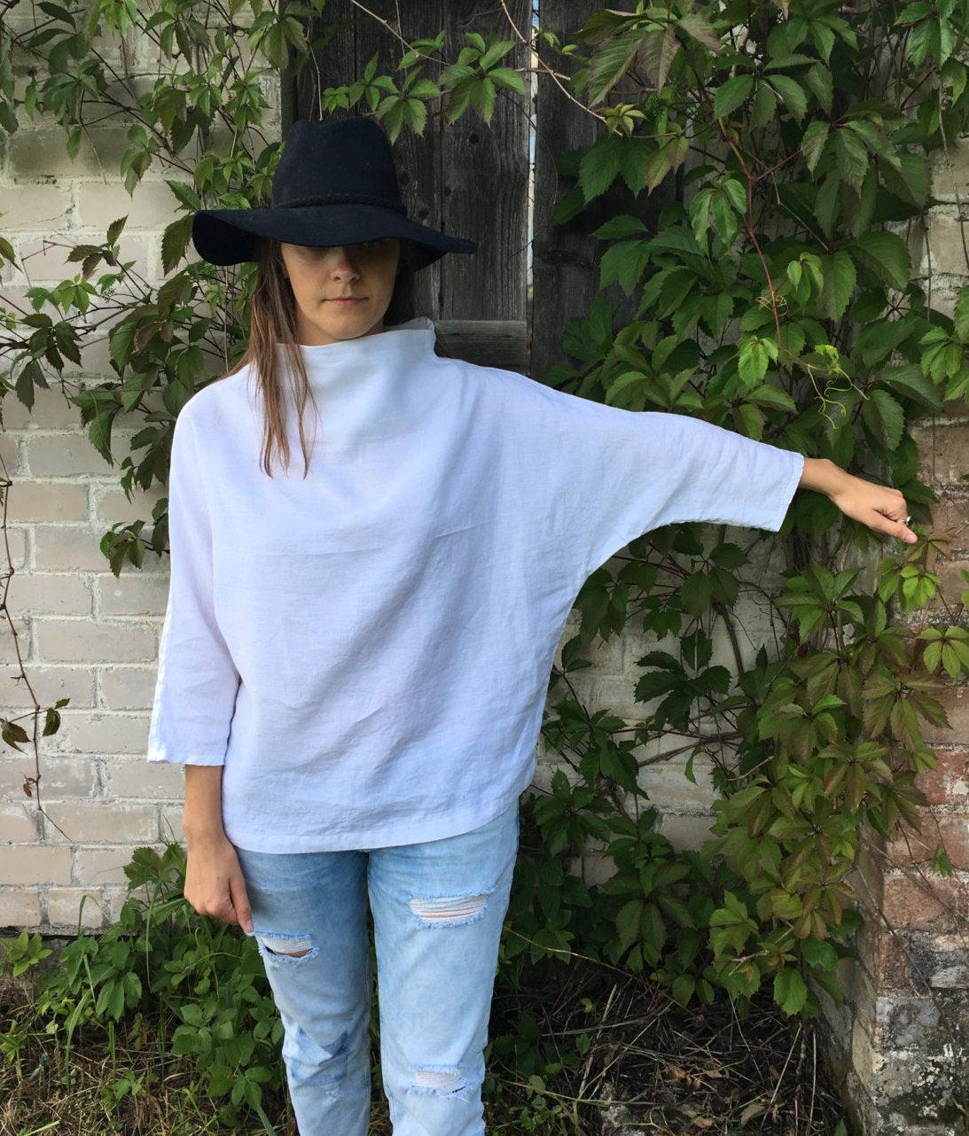 Linen Tunic with raised neck, Loose Linen Shirt, Linen blouse, Plus size top, top with 3/4 sleeves, long sleeved shirt, plus size clothing