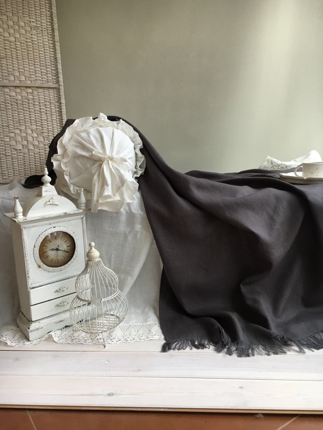 Linen bed throw blanket, Grey linen bed cover, grey coverlet, linen bed cover, linen blanket, summer blanket, decorative throw, dark throw