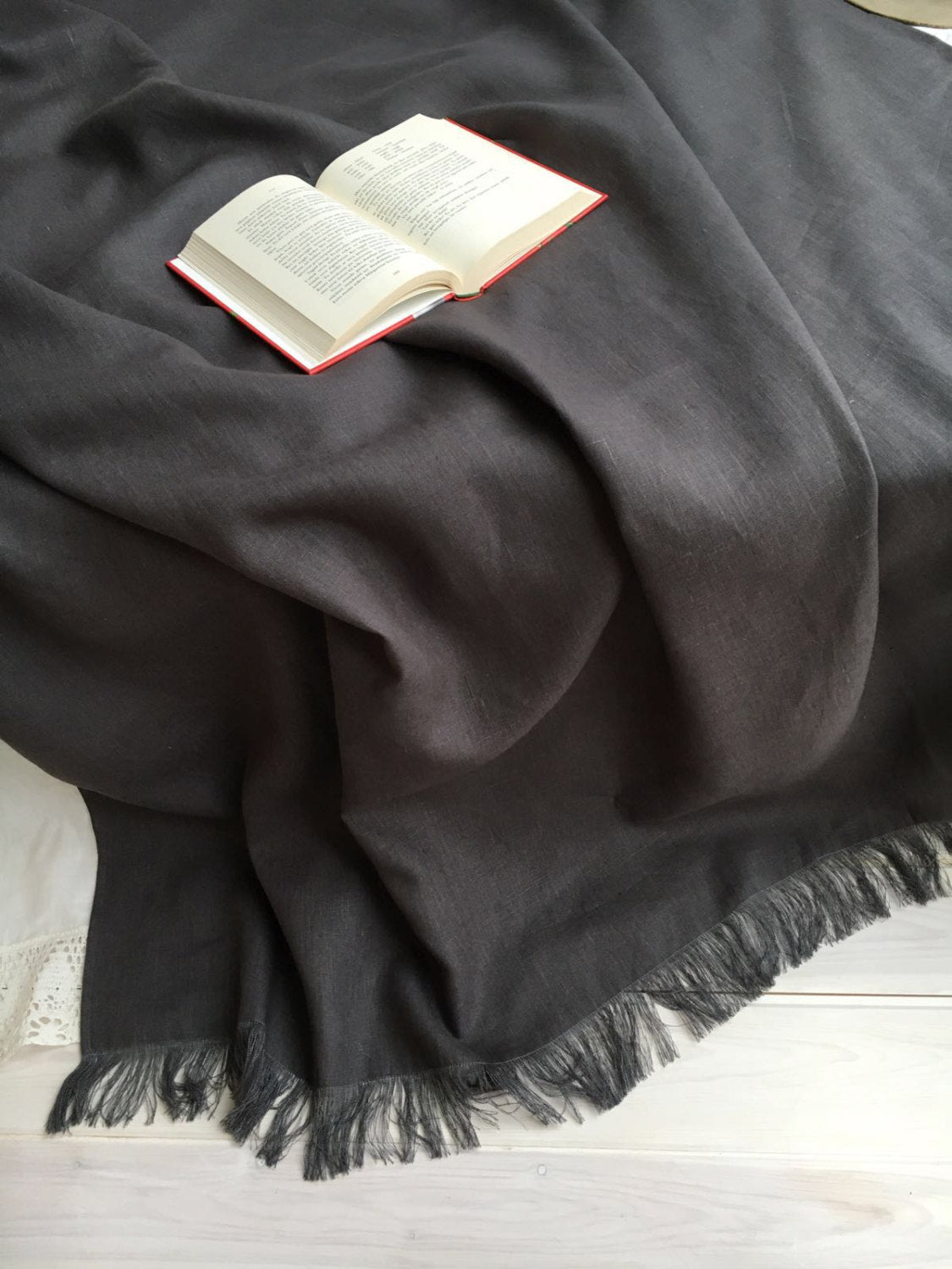 Linen bed throw blanket, Grey linen bed cover, grey coverlet, linen bed cover, linen blanket, summer blanket, decorative throw, dark throw