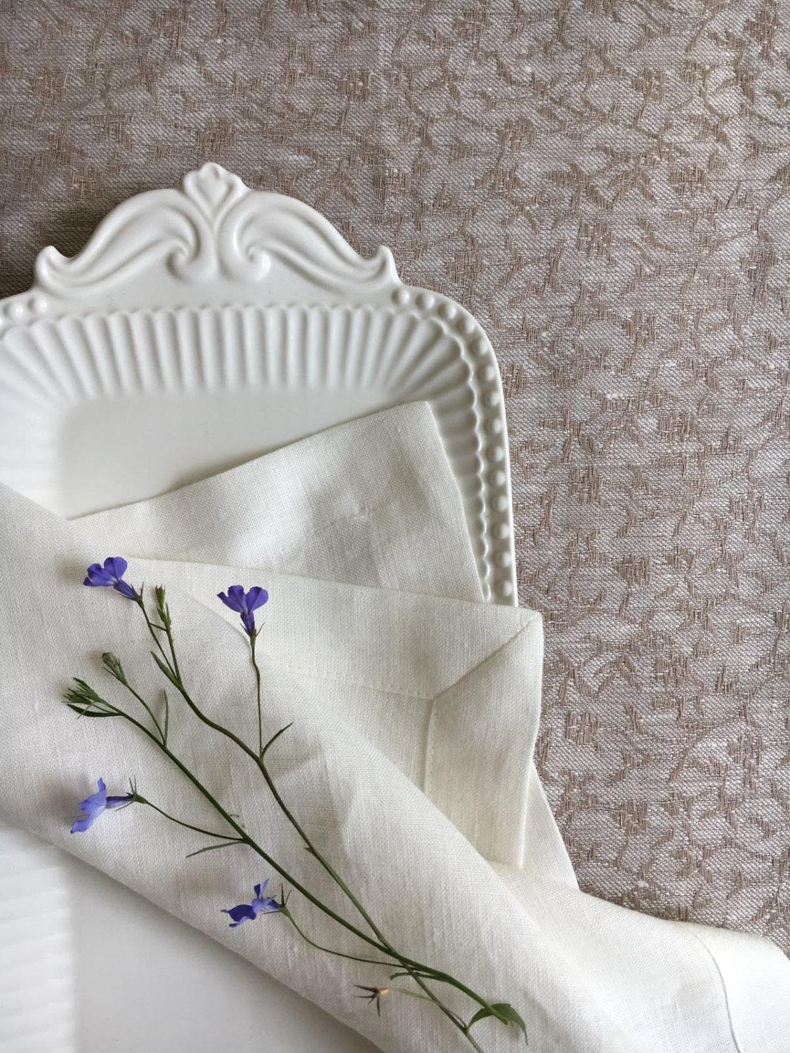 Linen Table Cloth, Creamy Taupe Tablecloth Rectangle, Tablecloth Square Tablecloth linen Tablecloth, Christmas tablecloth Wedding tablecloth