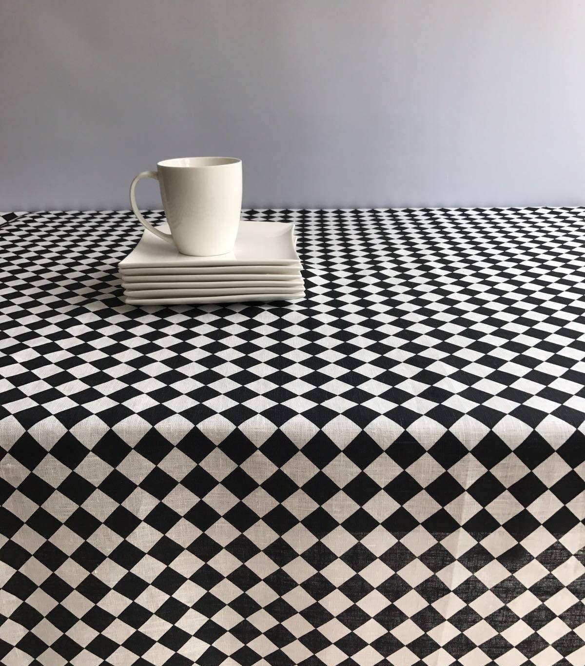 Black and White Checkered Tablecloth, Linen Tablecloth, Retro Linen Table Cloth, Geometric Tablecloth Rectangle Tablecloth Square Checkers