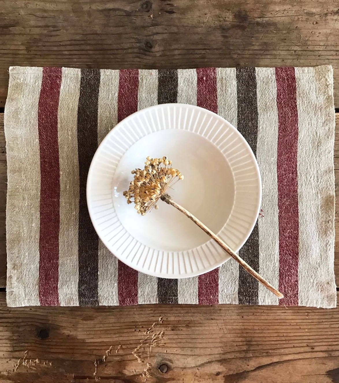 Striped linen placemats, set of 10 placemats, striped placemats, rustic placemats, country placemats, natural placemats, red black ticking