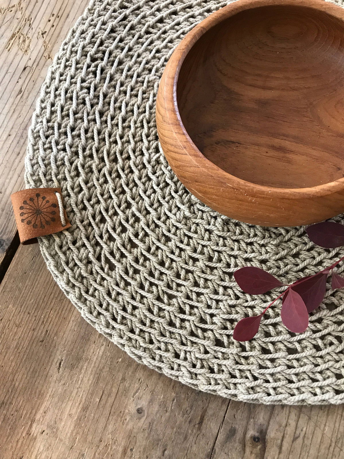 Round Linen placemats, Rustic Placemats, Circle Placemats, Country Placemats, Natural Placemats, Crochet Placemats, Natural linen placemats