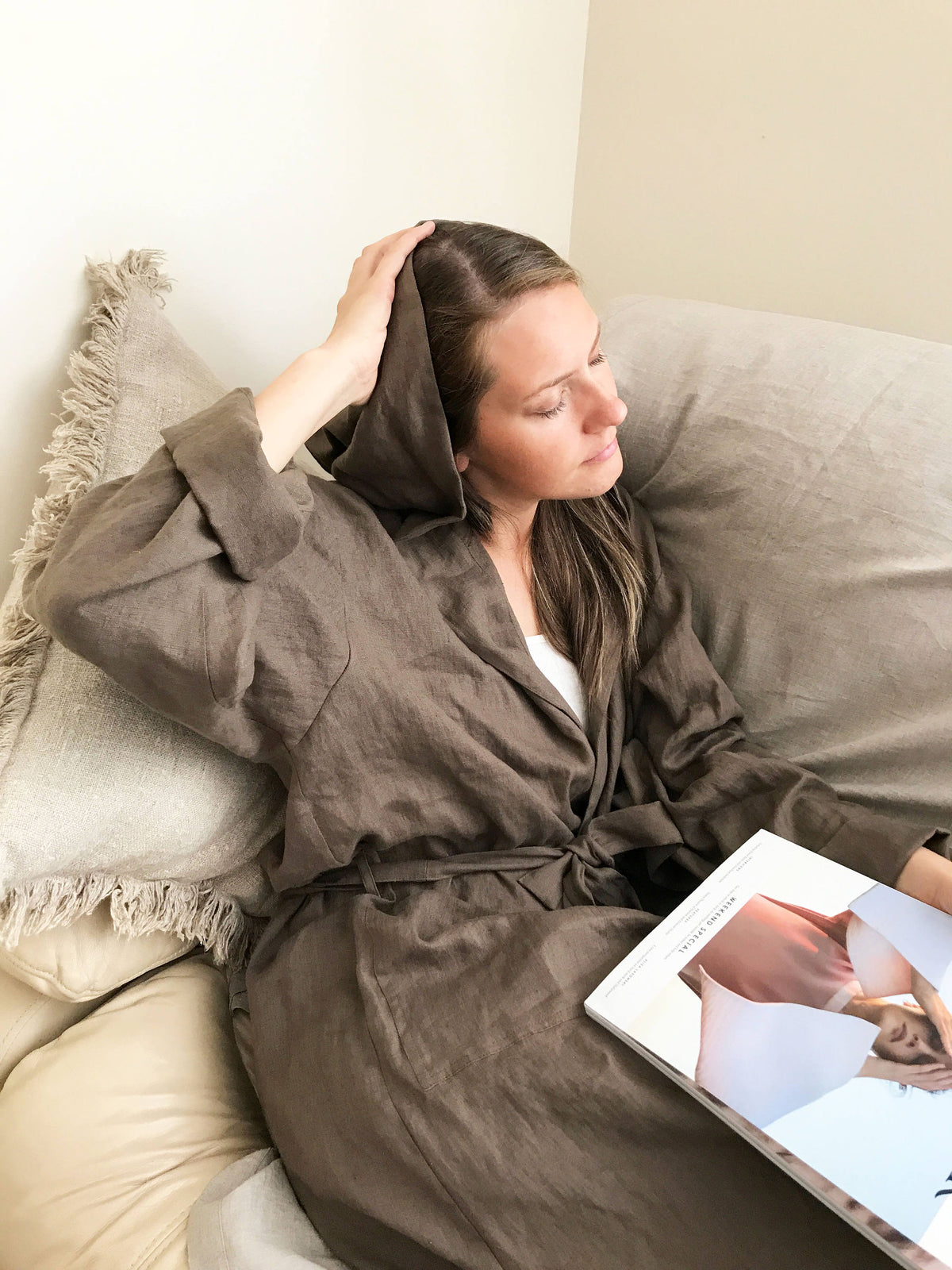 Hooded Linen Bath robe, Womens Linen Robe, Linen Robe, Womens Robe, Kimono Robe, Soft Nightgown, Womens Sleep Wear, Morning Gown with a hood