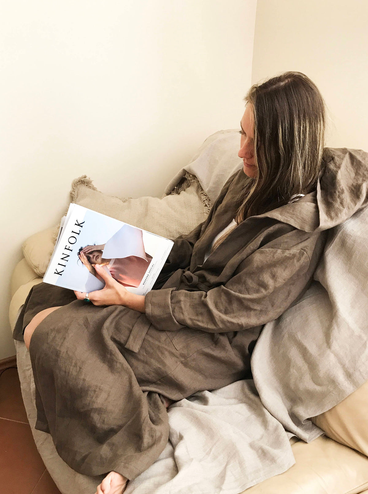 Hooded Linen Bath robe, Womens Linen Robe, Linen Robe, Womens Robe, Kimono Robe, Soft Nightgown, Womens Sleep Wear, Morning Gown with a hood