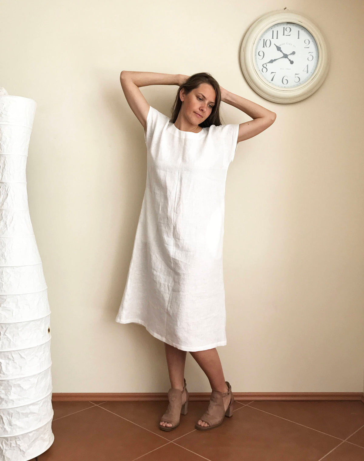 fitted linen dress with sleeves Short Sleeve Linen Midi Dress (Chantilly)