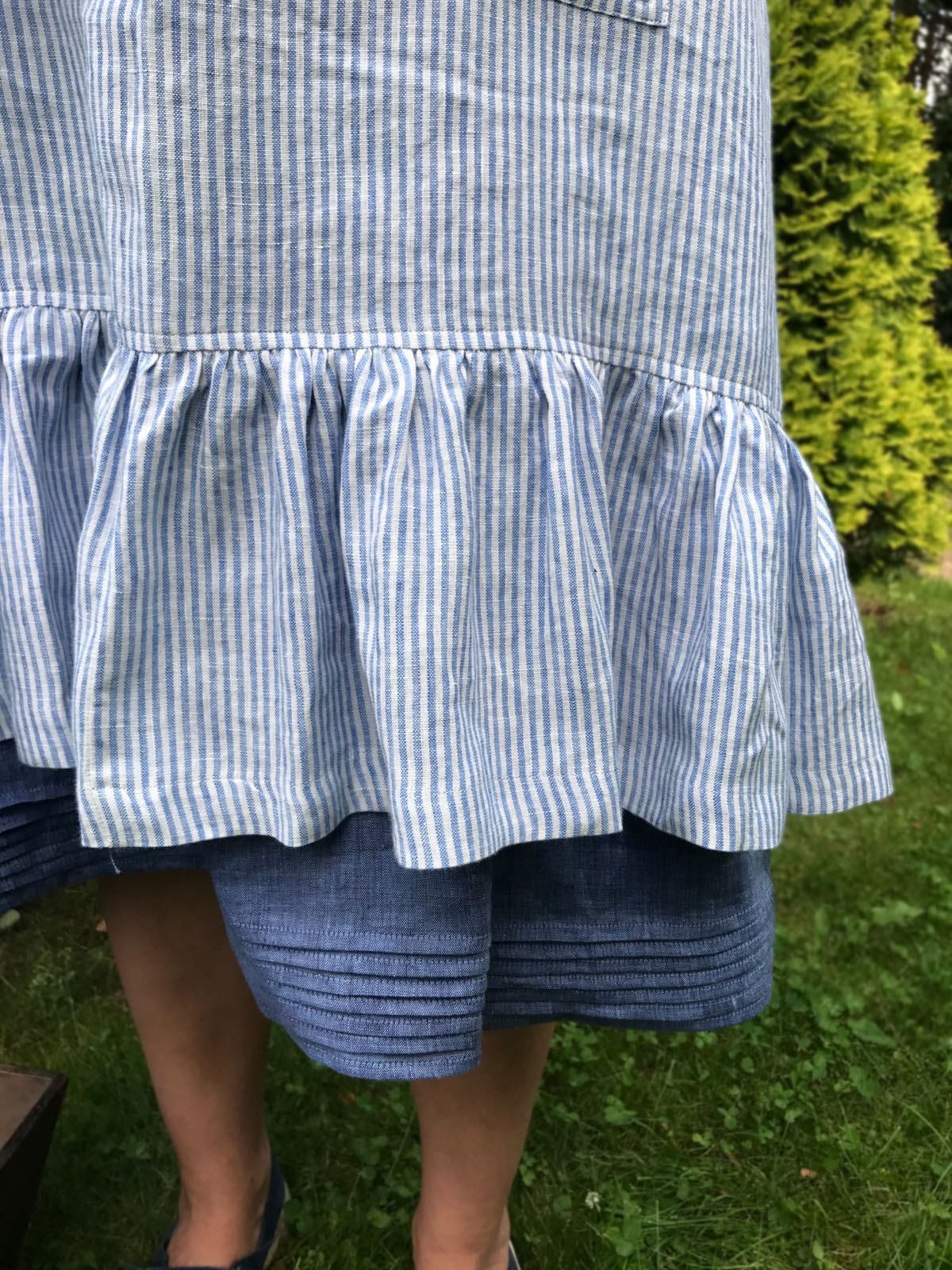 Linen Pinafore Apron With Ruffle, Striped Pinafore Apron Woman, Square-Cross Apron, no-ties apron, Japanese apron, linen smock, Apron dress