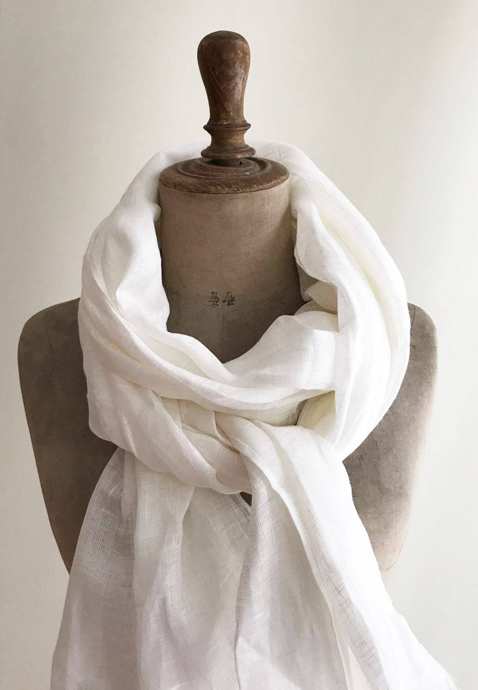 Light White Linen Scarf Soft Linen Shawl for Men or Women, Husband gift, Mothers gift, Mothers day gift, natural linen, White Scarf Linen
