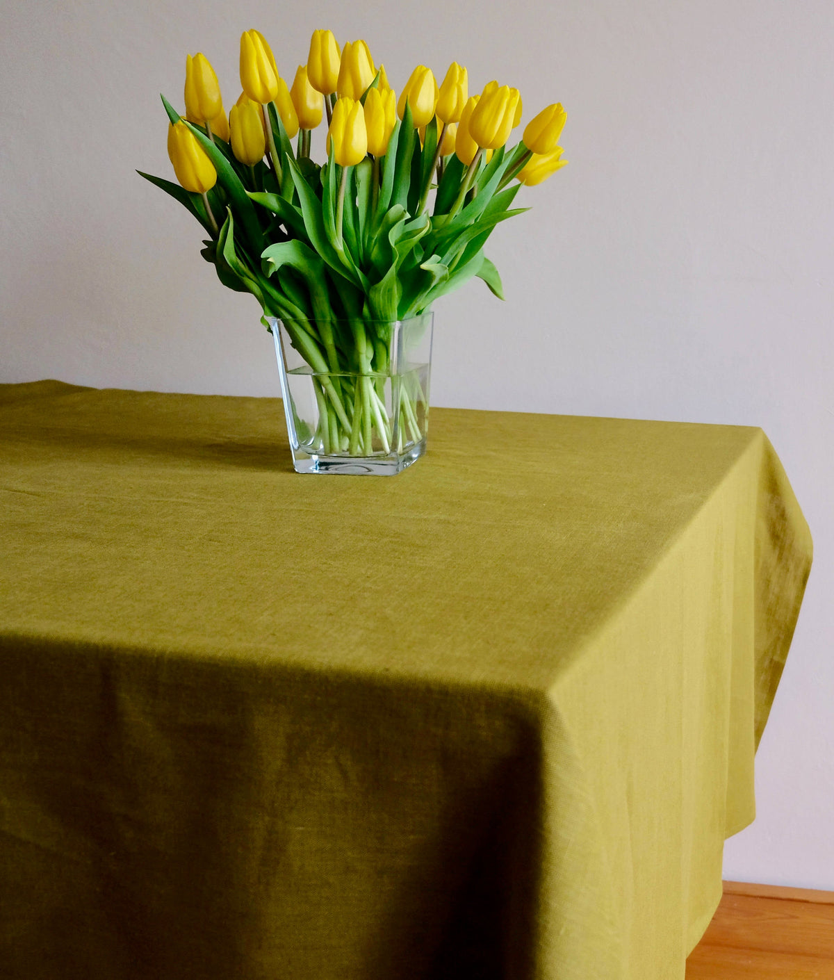 Linen Tablecloth in Moss Green tablecloth, Yellow  Green tablecloth, Easter linen tablecloth, rectangle tablecloth, custom tablecloth