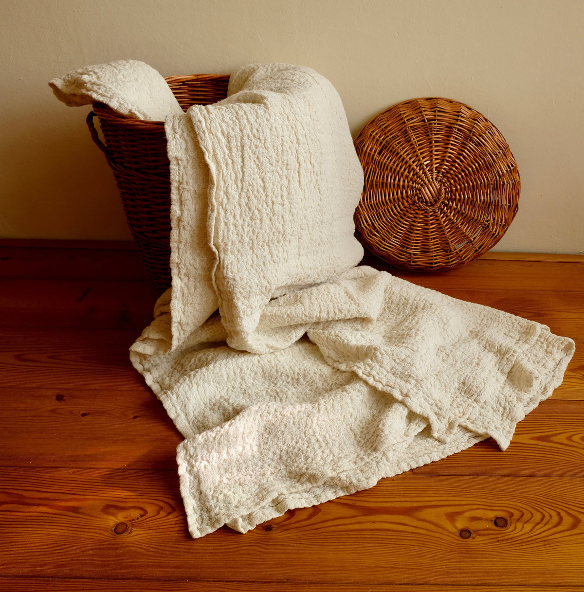 Linen bed cover Champagne color Textured, Rustic linen, Rustic blanket, linen throw, bed throw, rustic throw, cream bed covers linen bedding