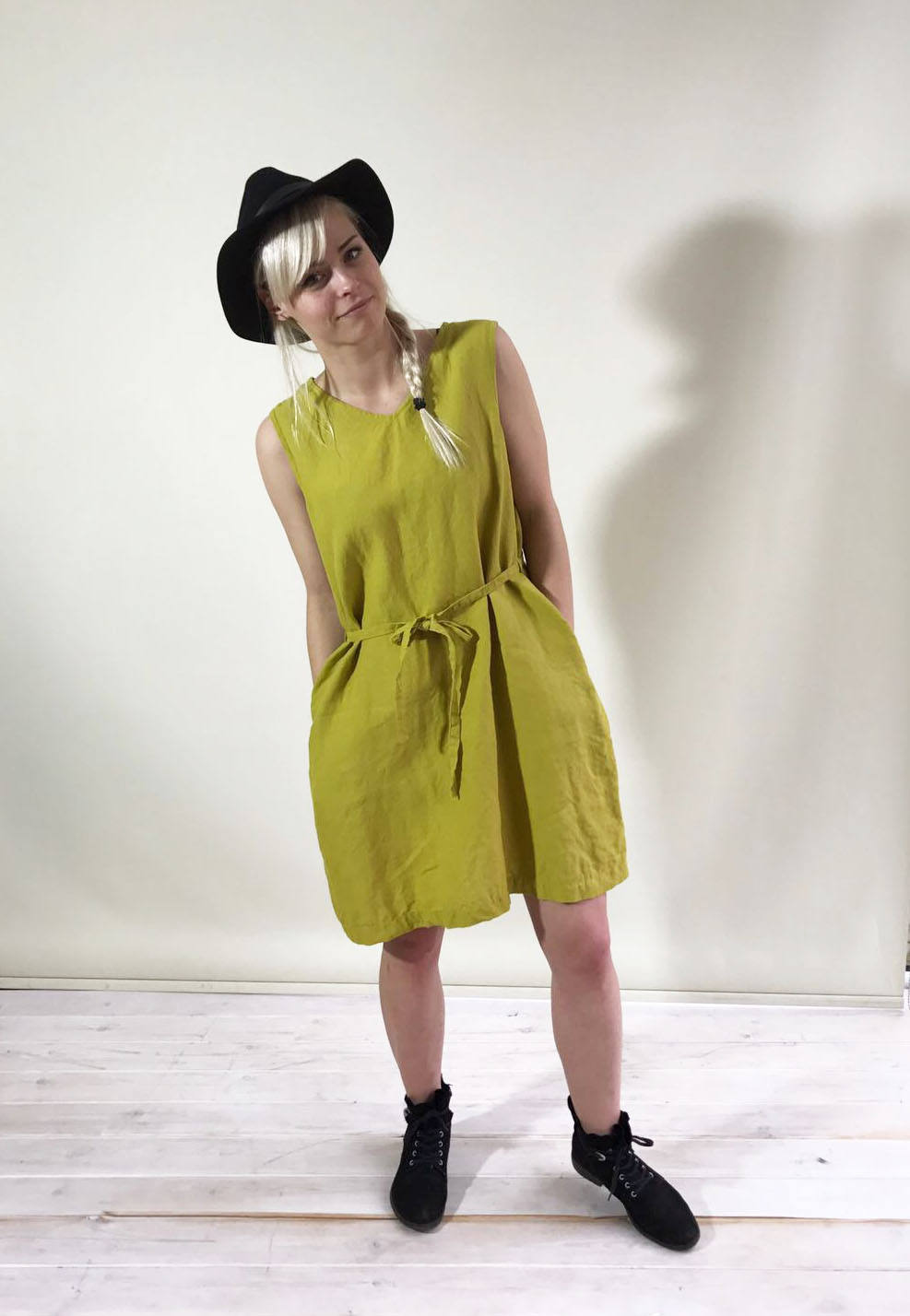 Sleeveless Linen Dress with V neckline, Sleeveless Midi Dress, Pinafore Dress, Linen Midi Dress, Linen Dress Women, Light Summer Dress Plus