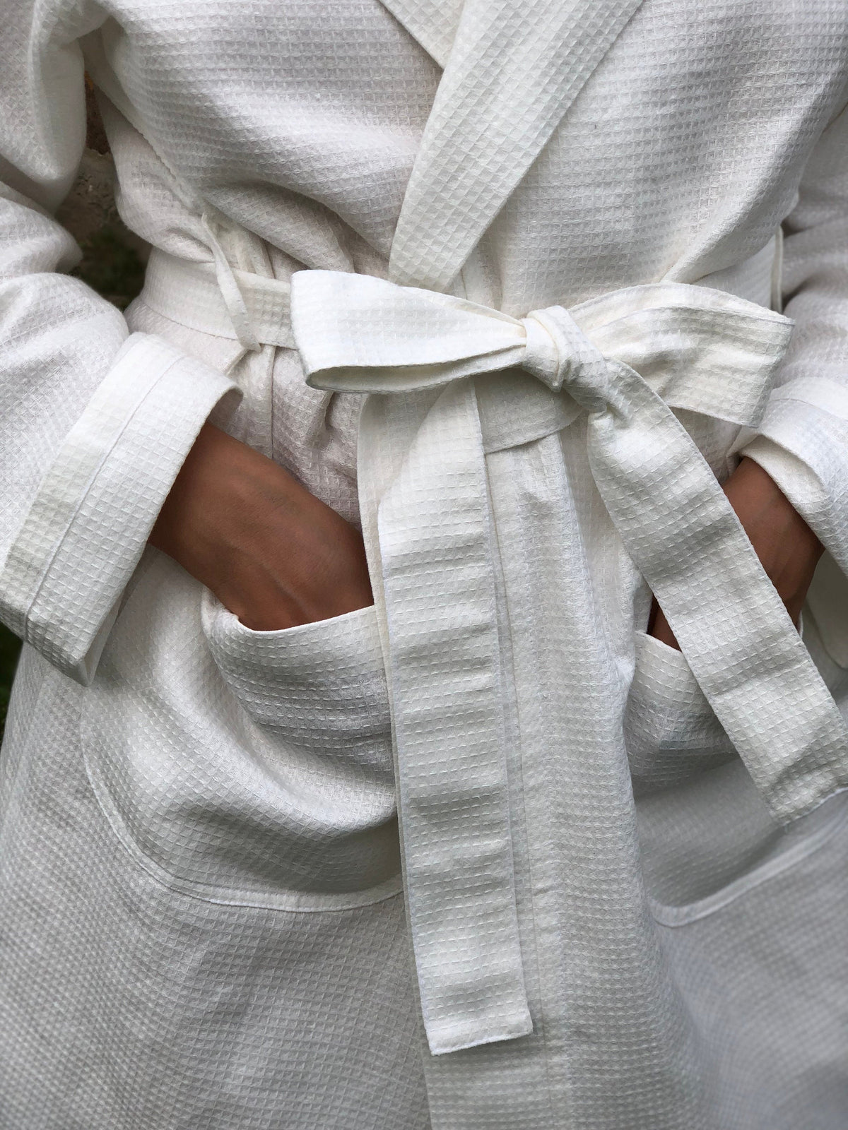 White Linen robe &amp;quot;Veronica&amp;quot;, Waffle Robe, Kimono robe, robe coverup, Hooded Robe, linen bath robe, morning dress, women robe