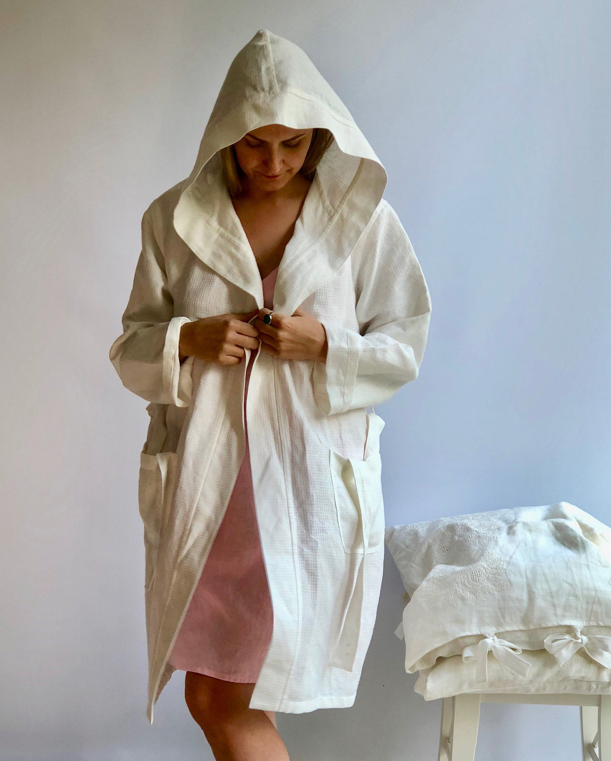 White Linen robe &amp;quot;Veronica&amp;quot;, Waffle Robe, Kimono robe, robe coverup, Hooded Robe, linen bath robe, morning dress, women robe