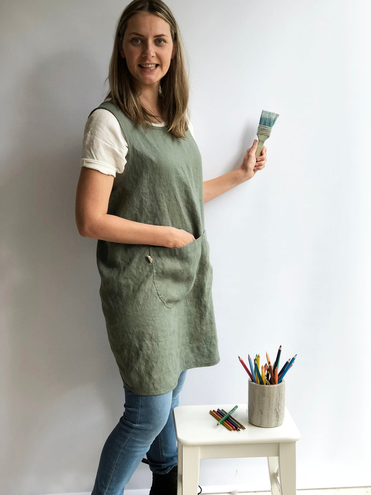 Crafts Apron, Linen Pinafore Apron, Linen Smock Apron, Pinafore Apron Woman, Square-Cross Apron, no-ties apron, Japanese apron, Apron dress