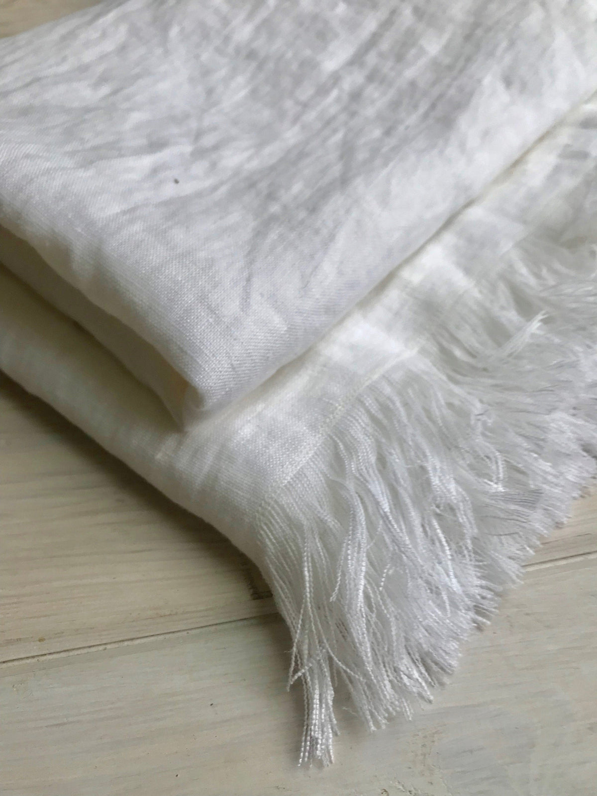 White Linen Tablecloth,Tablecloth with Fringes Stonewashed European Linen,Extra large tablecloth, Oval Tablecloth by Linenbee