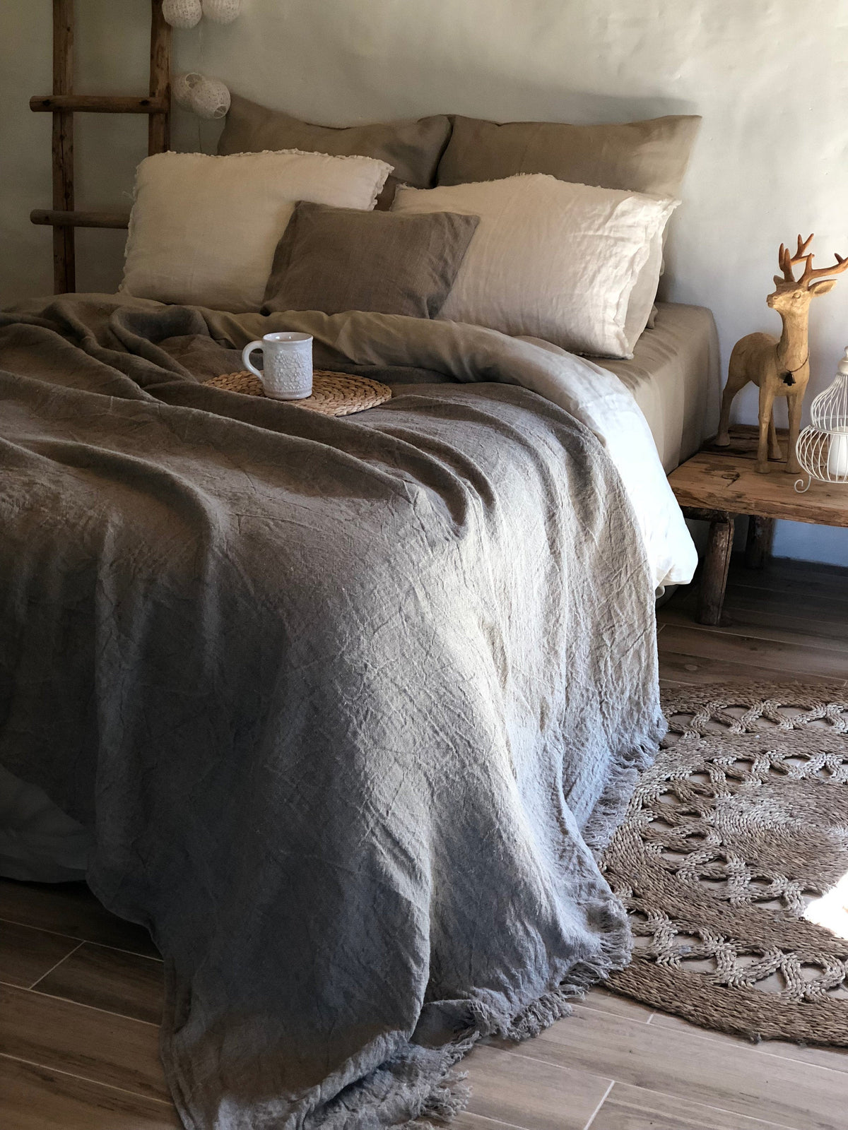 Linen bed cover, Rustic linen, Rustic blanket with fringes, linen throw, bed throw, rustic throw, natural bed covers,, burlap bedding