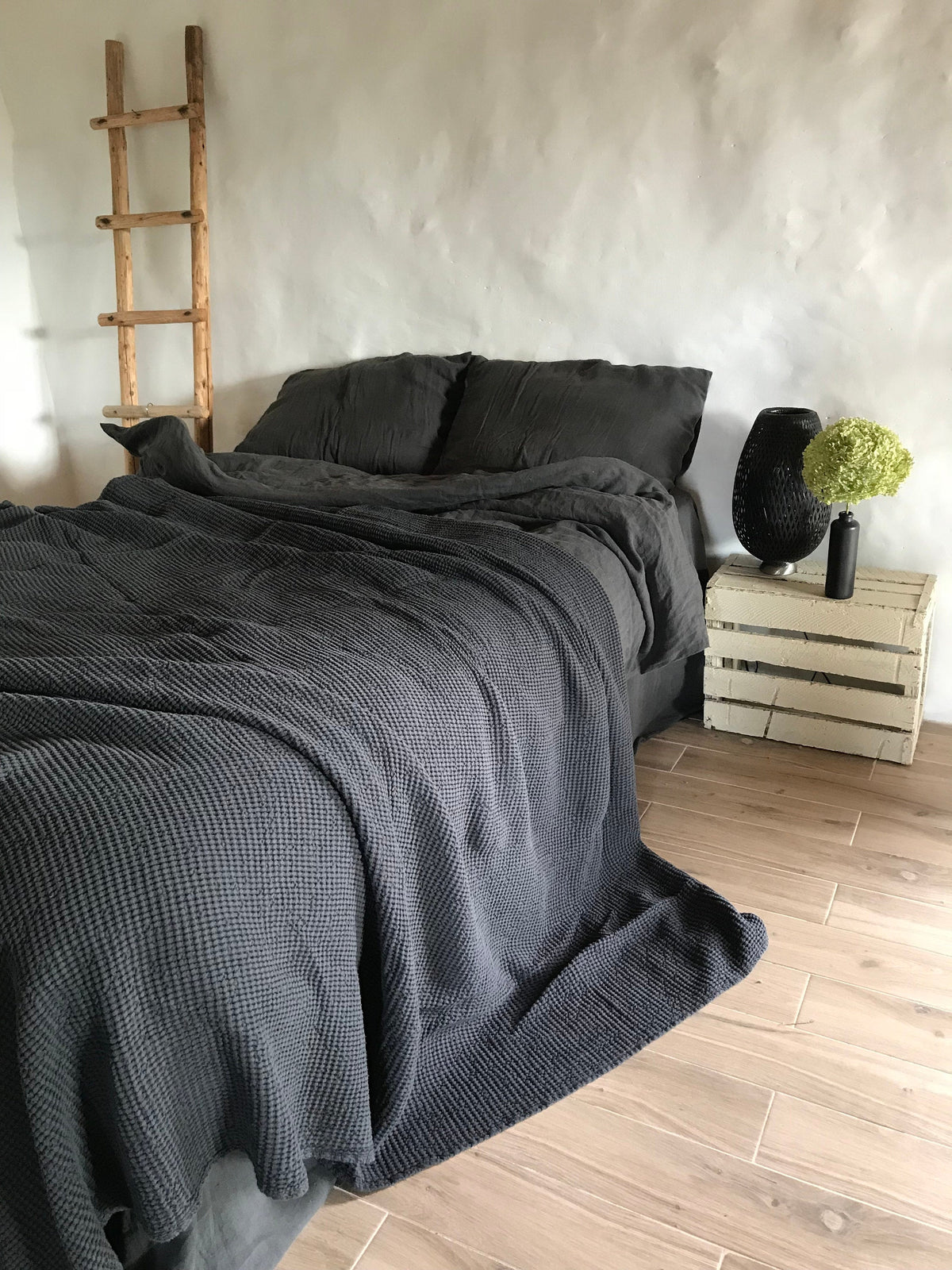 Dark Grey Blanket, Linen and Cotton blend blanket, Voluminous Linen throw, Natural Blanket, Linen coverlet, Dark Daybed blanket Black Throw
