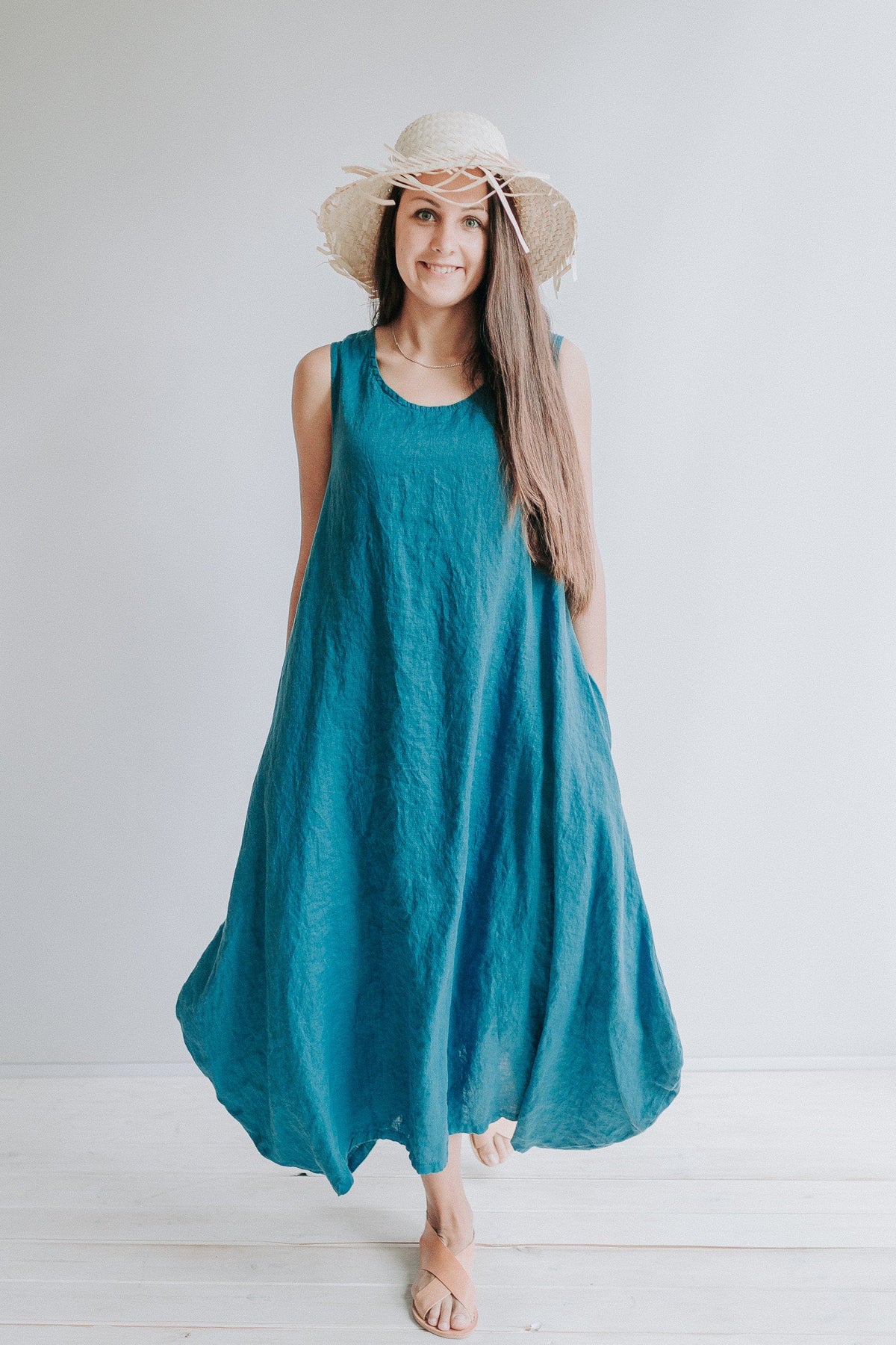 Sleeveless Linen Dress "Anna" with Pockets - Linenbee Sleeveless Linen Dress "Anna" with Pockets - Linenbee