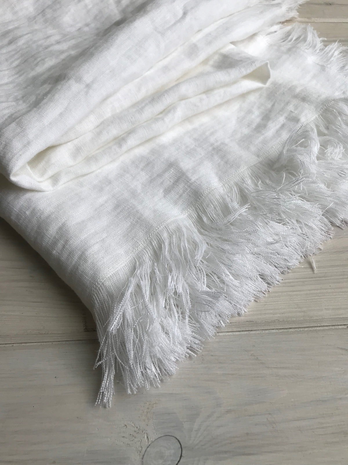 White Linen Tablecloth,Tablecloth with Fringes Stonewashed European Linen,Extra large tablecloth, Oval Tablecloth by Linenbee