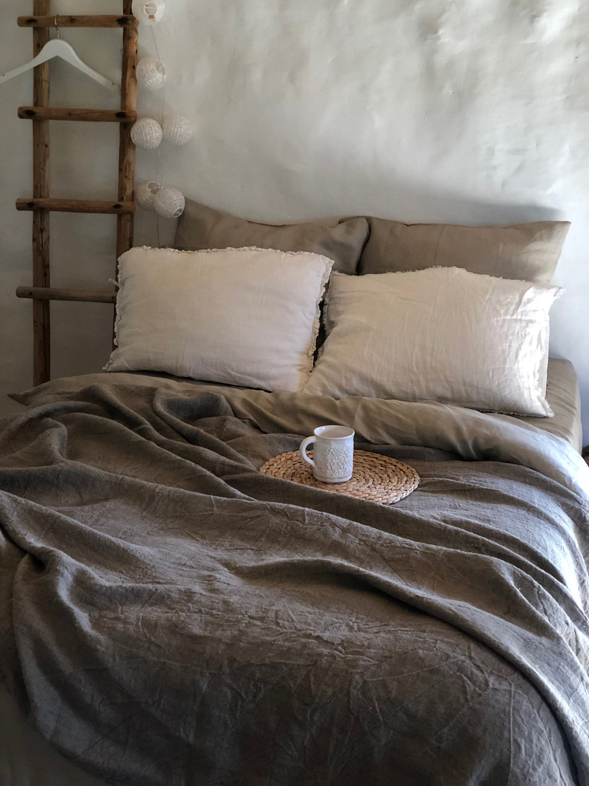 Linen bed cover, Rustic linen, Rustic blanket with fringes, linen throw, bed throw, rustic throw, natural bed covers,, burlap bedding