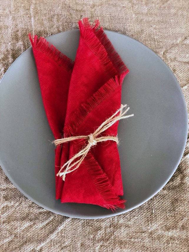 Christmas Linen Napkins with Frayed Edges, Christmas Red Napkins - Linenbee