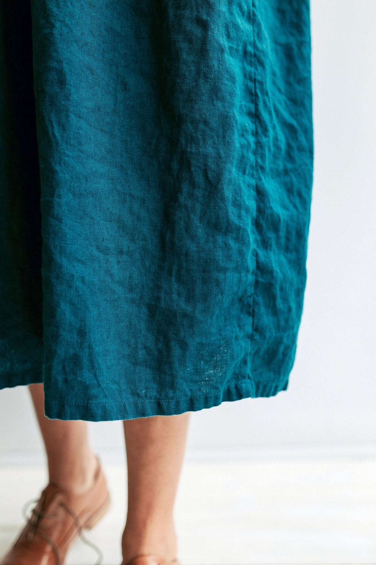 Linen Dress with Peter Pan Collar "Melody", Midi length dress - Linenbee Linen Dress with Peter Pan Collar "Melody", Midi length dress - Linenbee