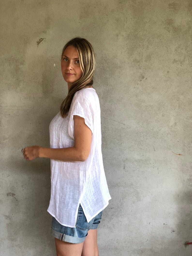 Ready to Ship: Loose Gauze Top &amp;#39;Susan&amp;#39;, Size L-XL