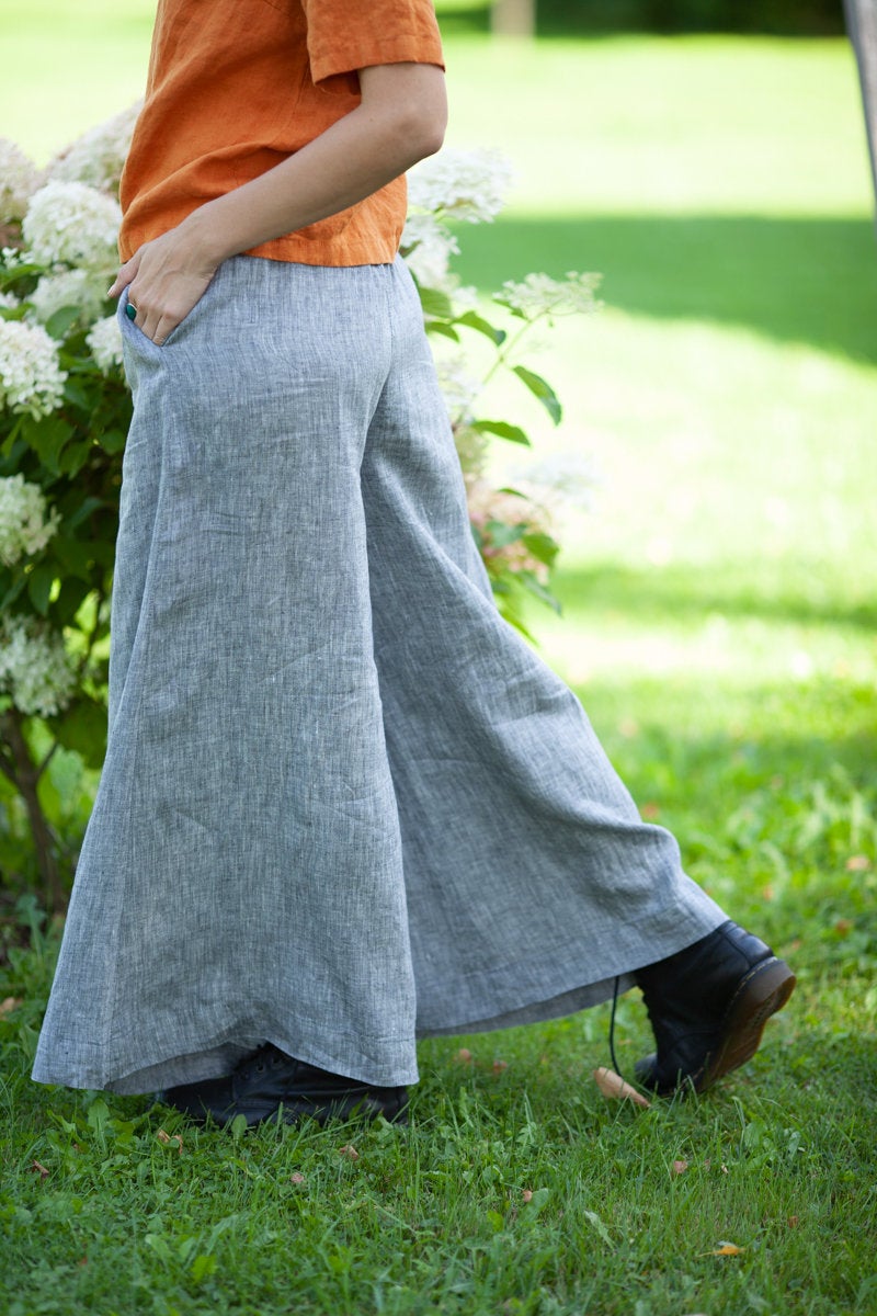 Cotton-Linen Pleated Wide-Leg Pants