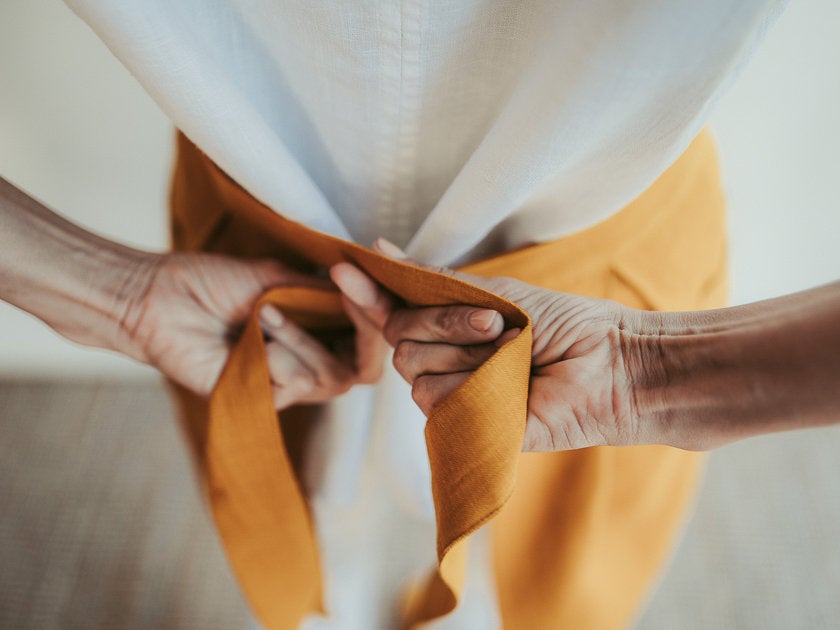 Vintage Inspired Cute Linen Apron &amp;#39;Sunshine&amp;#39;, Feminine apron, linen pinafore apron, natural linen apron pinafore, Smock Apron with pockets