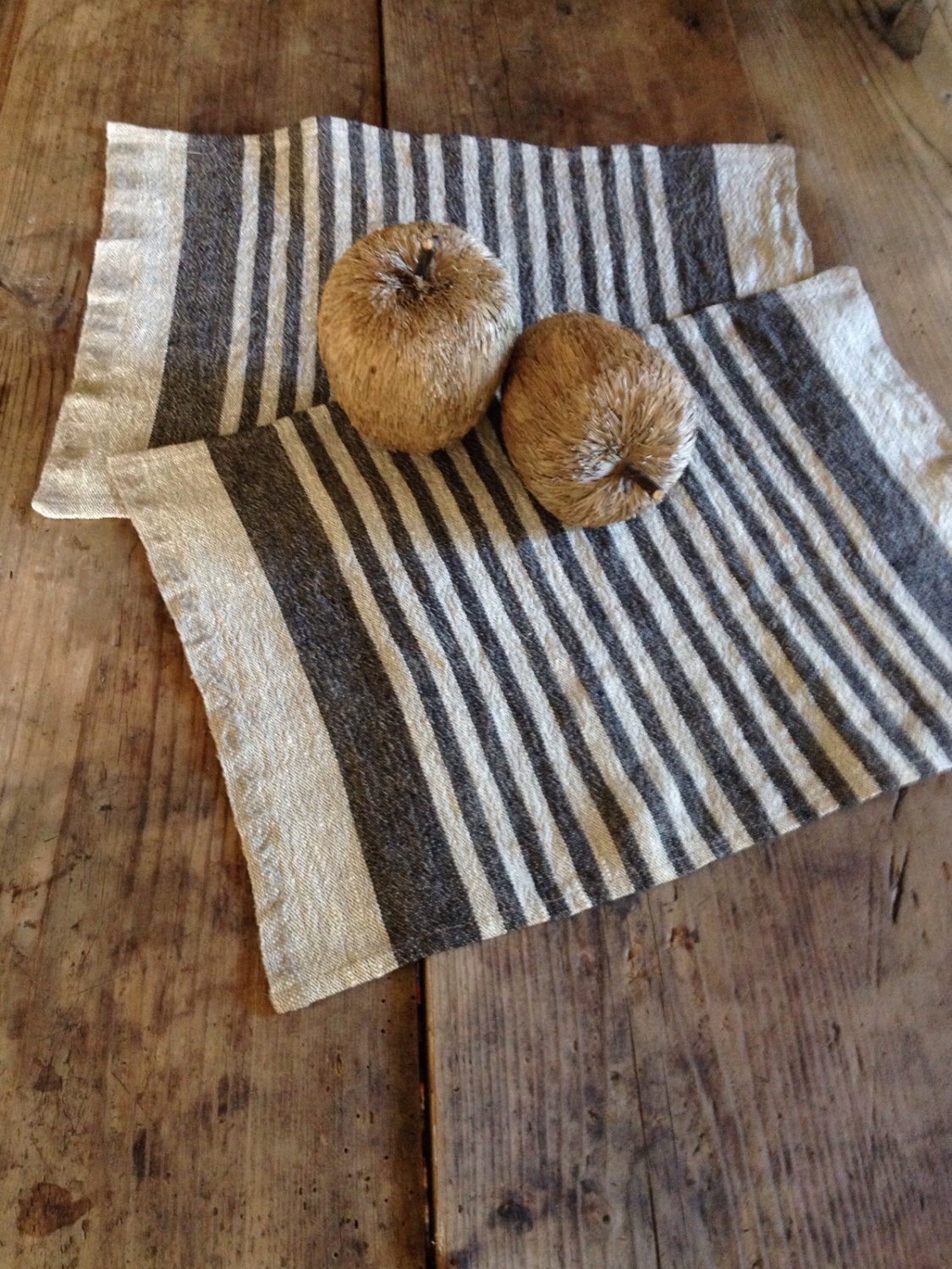 Linen placemats, set of 6 linen placemats, striped placemats, rustic placemats, country placemats, natural placemats by Linenbee