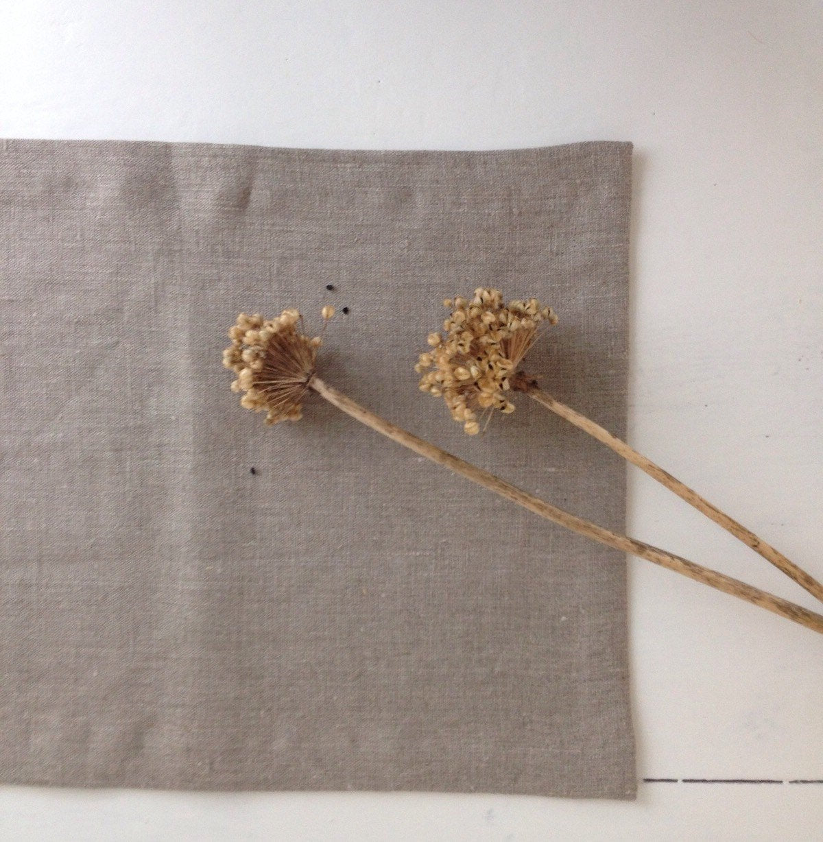 Linen placemats, set of 6 linen placemats, rustic soft linen placemats by Linenbee