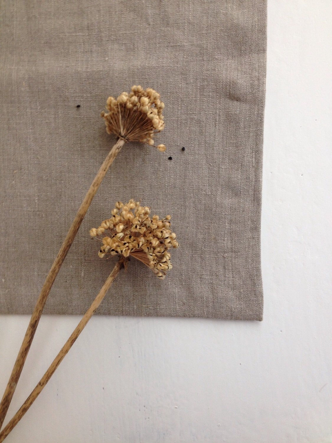 Linen placemats, set of 6 linen placemats, rustic soft linen placemats by Linenbee