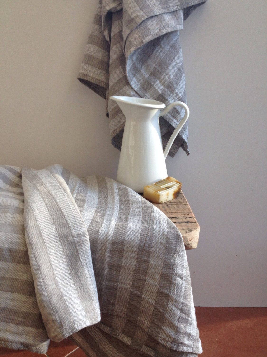 Large linen bath towels, Set of 2, striped natural bath towel for HIM, beach towel, massage towel, gift Christmas, mens gift, boyfriend gift