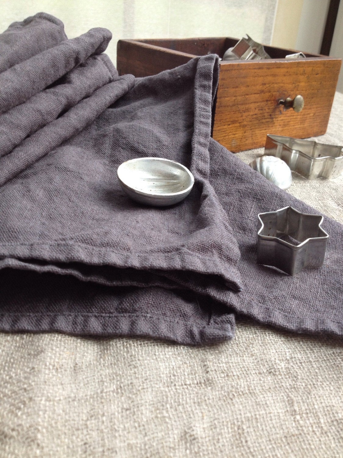 Linen Towels, Set of three Dark Grey Kitchen towels - Linenbee