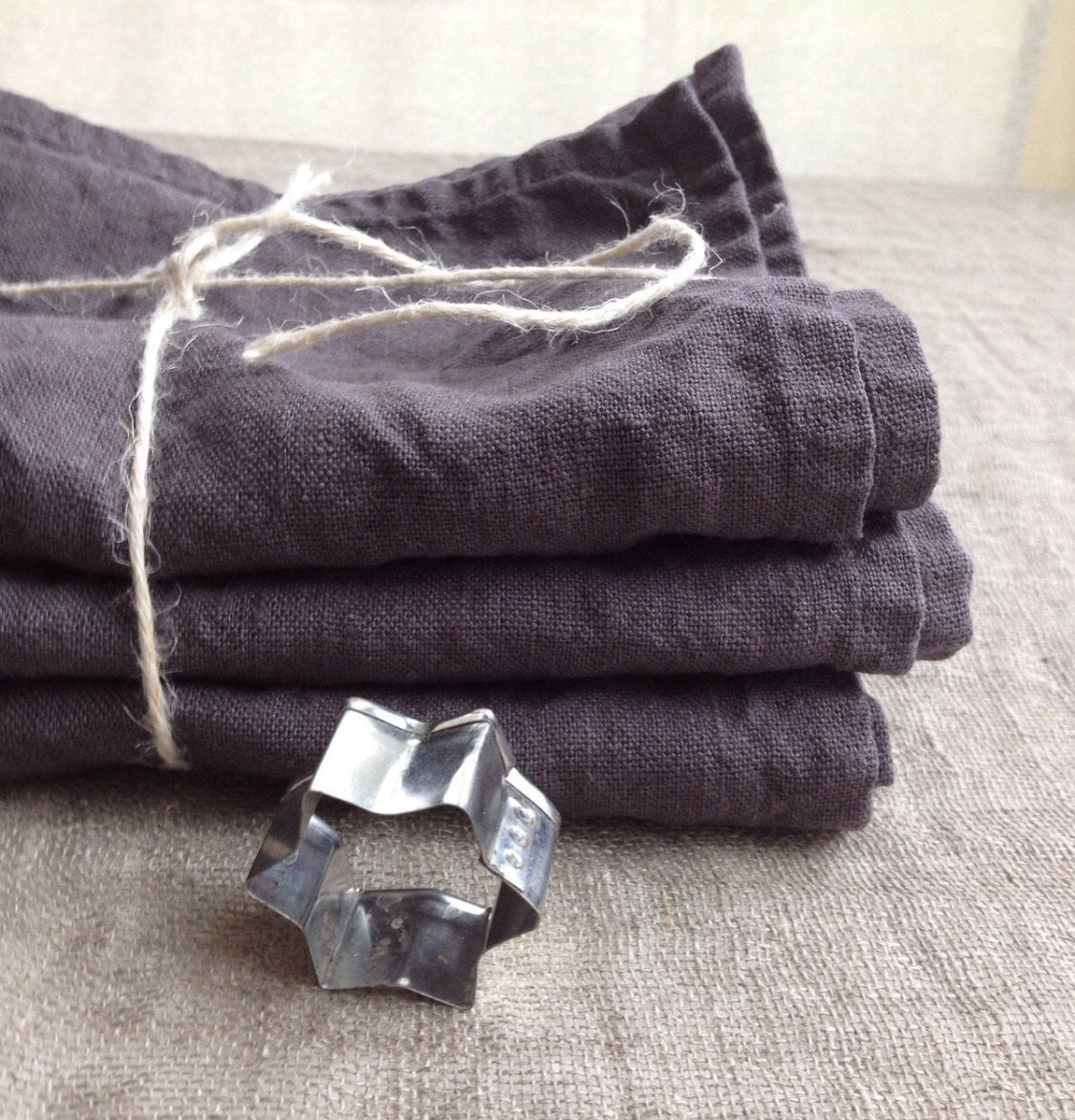 Linen Towels, Set of three Dark Grey Kitchen towels - Linenbee