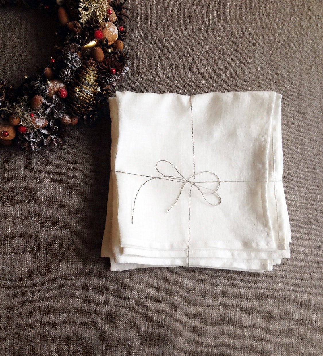 White Linen Napkins, Set of 12 Cloth Napkins, Wedding Napkins, Stonewashed Linen Napkins, Cloth Dining Napkins, Large Napkins