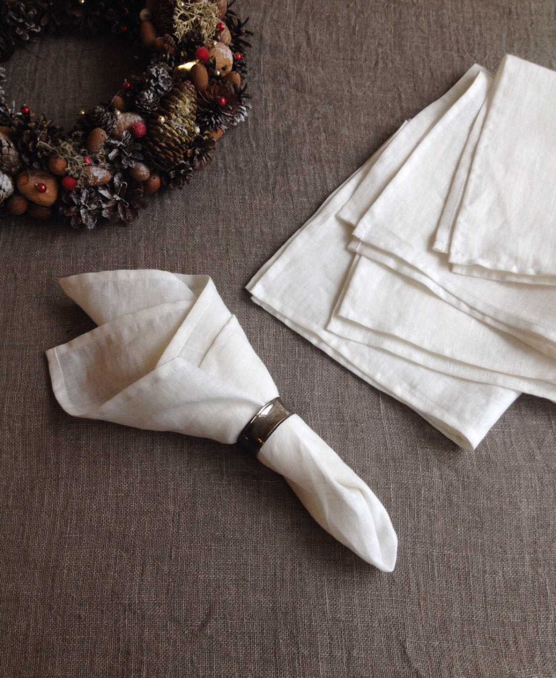 White Linen Napkins, Set of 6 Cloth Napkins, Wedding Napkins, Stonewashed Linen Napkins, Cloth Dining Napkins, Large Napkins