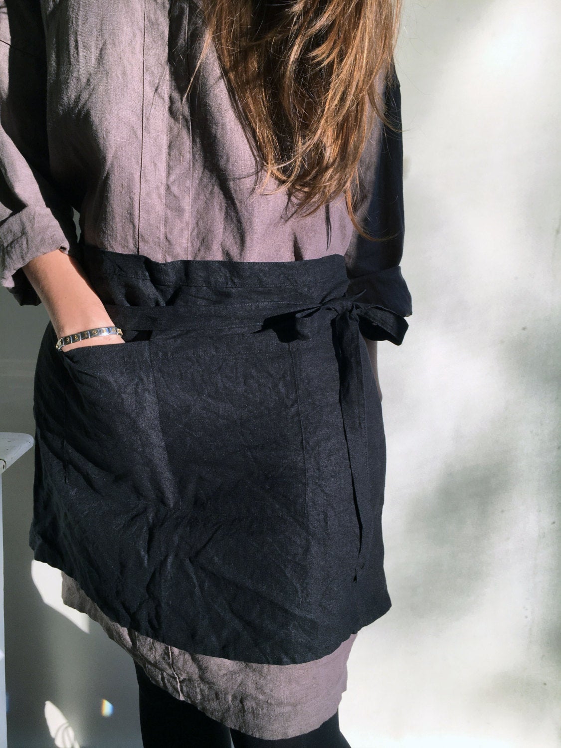 Cafe Apron Apron With Front Pocket, Black Linen Apron, Cafe Apron, Half Apron, Long Waist Apron, Women&amp;#39;s aprons, Mens Apron, Apron linen