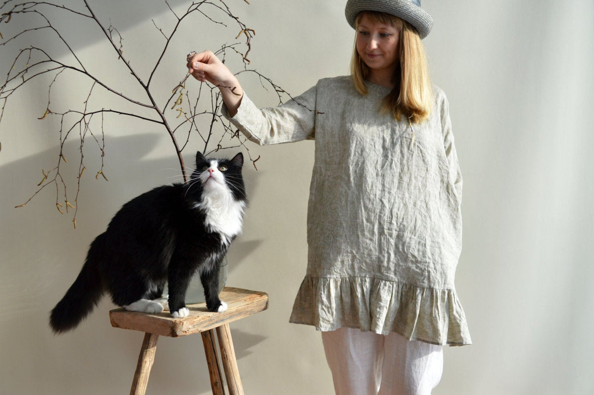 Linen Tunic with Ruffles, Linen Blouse, Loose Linen Shirt, Linen Tunic Top, Plus Size Tunic, Plus size Top, Lightweight Shirt, Boho tunic