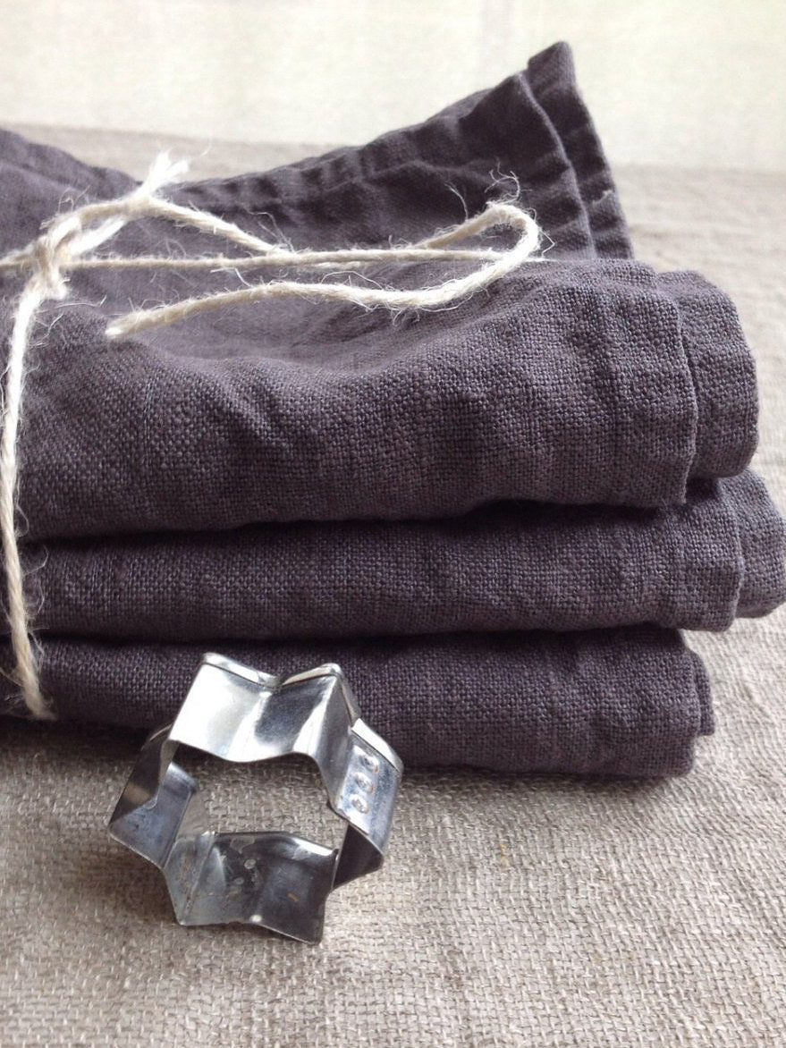 Linen Towels, Set of three Dark Grey Kitchen towels - Linenbee